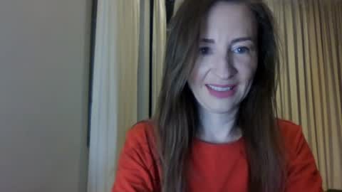 Snapshot of sweet_poeme chatting on 06.18.26 sweet_poeme online show from 06.18.26