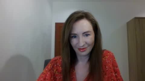 Snapshot of sweet_poeme chatting on 07.06.26 sweet_poeme online show from 07.06.26
