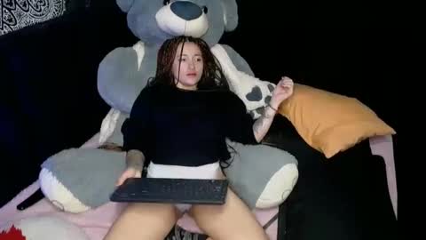 MONIK online show from 02.05.25