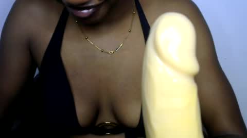 Snapshot of sweet_pussy04 chatting on 07.02.26 sweet girl online show from 07.02.26