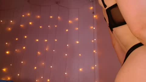 Sweet Rosely online show from 12.03.25