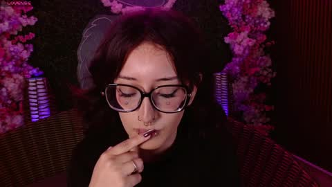 Roxanee online show from 05.30.26