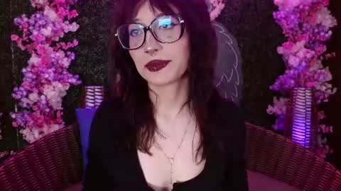 Roxanee online show from 06.24.26