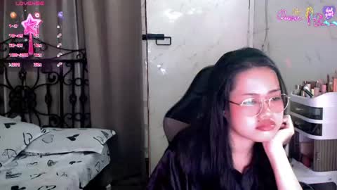 Snapshot of sweet_sirenxx chatting on 08.02.26 Leah online show from 08.02.26