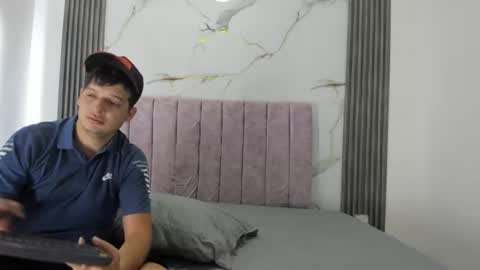 sweet_sofi20 online show from 07.04.26