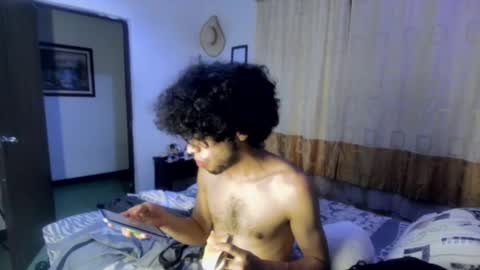 Snapshot of sweet_tippot chatting on 02.25.25 Tippot and Germaine online show from 02.25.25