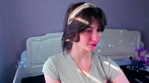 Carolina Lu online show from 07.04.26