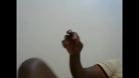 Snapshot of sweet_veebouset chatting on 04.19.26 sweet_veebouset online show from 04.19.26