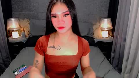 bea takashi  online show from 02.05.26