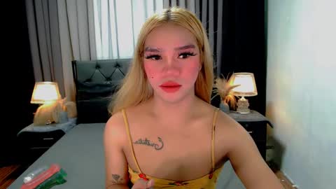 bea takashi  online show from 04.14.26