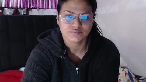 Snapshot of sweetalmaa chatting on 04.17.26 Alma online show from 04.17.26