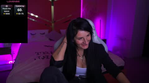 Arina online show from 01.16.25