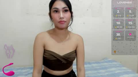 Snapshot of sweetasian_shai chatting on 10.06.25 sweetasian_shai online show from 10.06.25