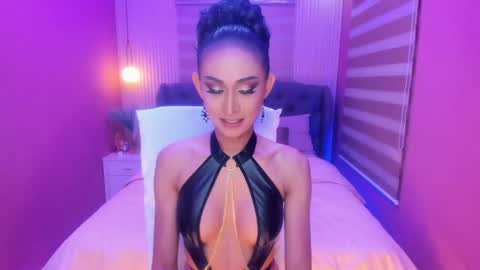 Snapshot of sweetasianlovemarie chatting on 12.30.24 BEA sweetgirl online show from 12.30.24