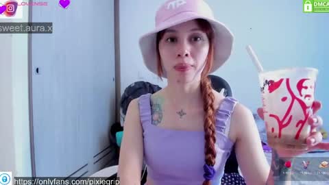 SweetAura0 0  online show from 04.28.26