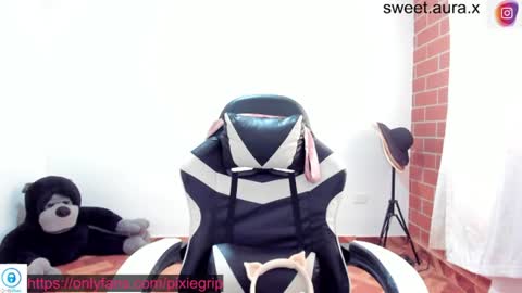 SweetAura0 0  online show from 07.25.26