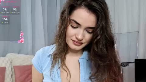 Aura online show from 06.25.26