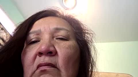 Snapshot of sweetbabe4u27 chatting on 10.27.25 sweetbabe4u27 online show from 10.27.25