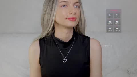 Snapshot of sweetbabyxx2021 chatting on 01.12.25 sweetbabyxx2021 online show from 01.12.25