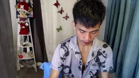 Snapshot of sweetbigcockz chatting on 01.12.25 sweetbigcockz online show from 01.12.25