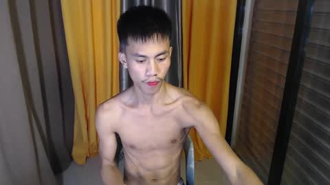 Snapshot of sweetbigcockz chatting on 02.05.25 sweetbigcockz online show from 02.05.25