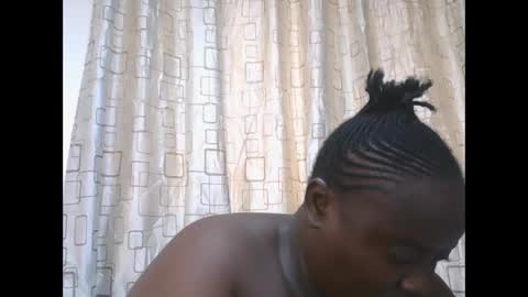 Snapshot of sweetblacklady chatting on 09.23.25 MELVIN online show from 09.23.25