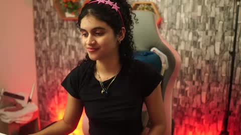 Snapshot of sweetbonii chatting on 04.18.26 Salom independent model online show from 04.18.26
