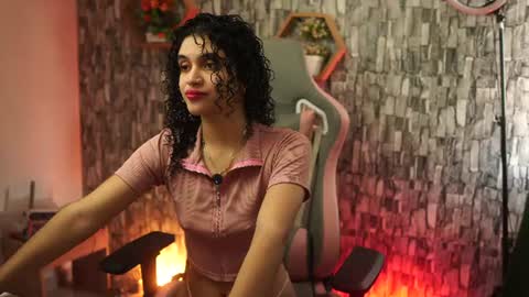 Salom independent model online show from 06.22.26