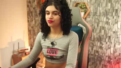 Salom independent model online show from 07.03.26