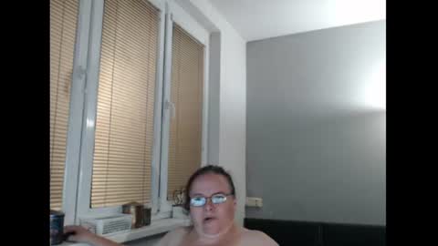 Sweetboobs85h online show from 07.24.26