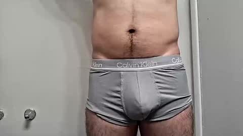 Snapshot of sweetboy842 chatting on 09.14.25 sweetboy842 online show from 09.14.25