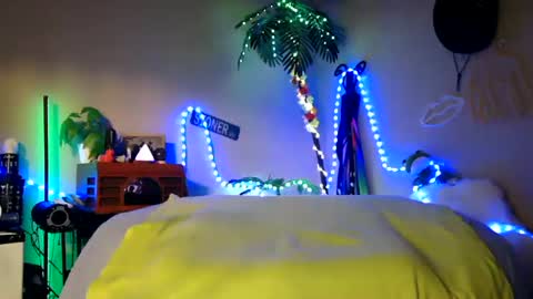 Snapshot of sweetcarimilla83 chatting on 02.09.26 Jillian online show from 02.09.26