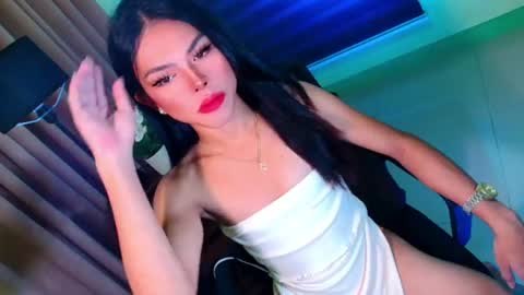Snapshot of sweetcindycum chatting on 07.24.26 sweetcindycum online show from 07.24.26