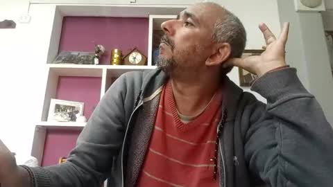 Snapshot of sweetcuervo chatting on 04.27.26 sweetcuervo independent model online show from 04.27.26