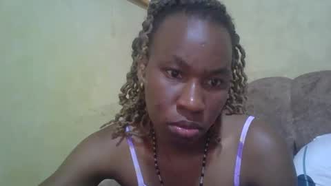 sweetdiva2012 online show from 01.26.25