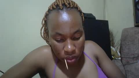 sweetdiva2012 online show from 09.20.25