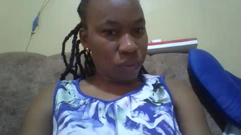 sweetdiva2012 online show from 11.04.25