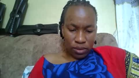 sweetdiva2012 online show from 11.22.25