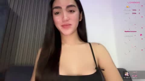 Snapshot of sweetestmallow chatting on 10.06.25 mallow online show from 10.06.25