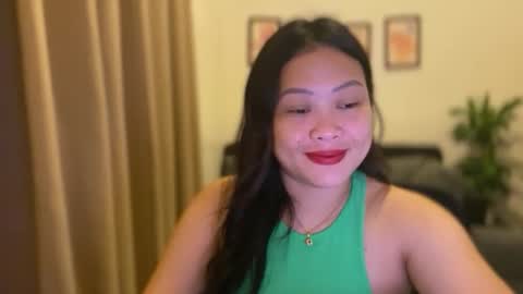 Snapshot of sweetestsmile_ chatting on 09.12.25 Khaye online show from 09.12.25