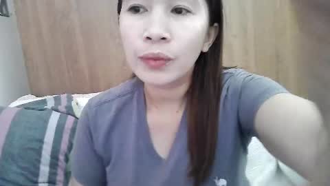 Snapshot of sweetfilipinawet chatting on 06.21.26 Stacy online show from 06.21.26