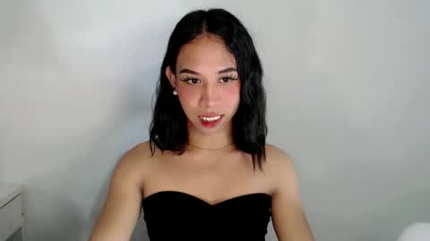 Snapshot of sweetgirl_acxx chatting on 05.11.26 Just call me AC online show from 05.11.26