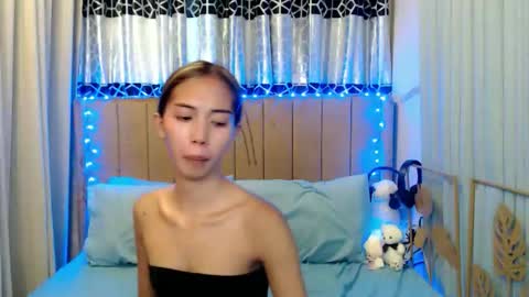 Snapshot of sweetgirl_daphne chatting on 06.07.26 sweetgirl_daphne online show from 06.07.26