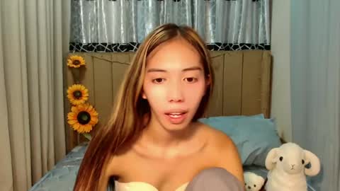 Snapshot of sweetgirl_daphne chatting on 07.07.26 sweetgirl_daphne online show from 07.07.26