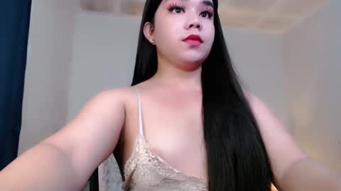 Snapshot of sweetgirl_mayxx chatting on 01.06.26 May online show from 01.06.26