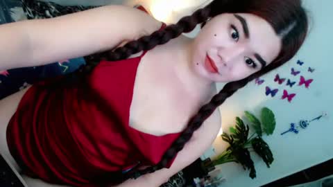 Snapshot of sweetgirl_mayxx chatting on 07.28.26 May online show from 07.28.26