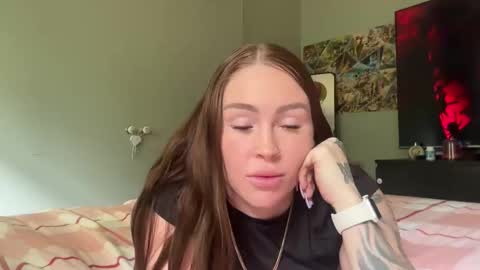 Snapshot of sweetharley08 chatting on 02.22.26 Harley online show from 02.22.26