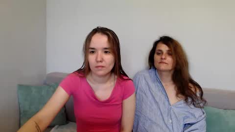 Alina and Mia online show from 06.07.26