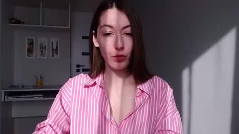 Snapshot of sweetheart_77 chatting on 03.10.26 Emma online show from 03.10.26