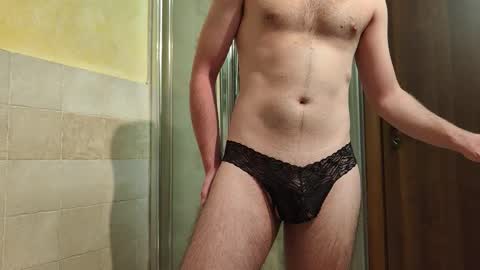 Snapshot of sweethornystud chatting on 10.04.25 sweethornystud online show from 10.04.25